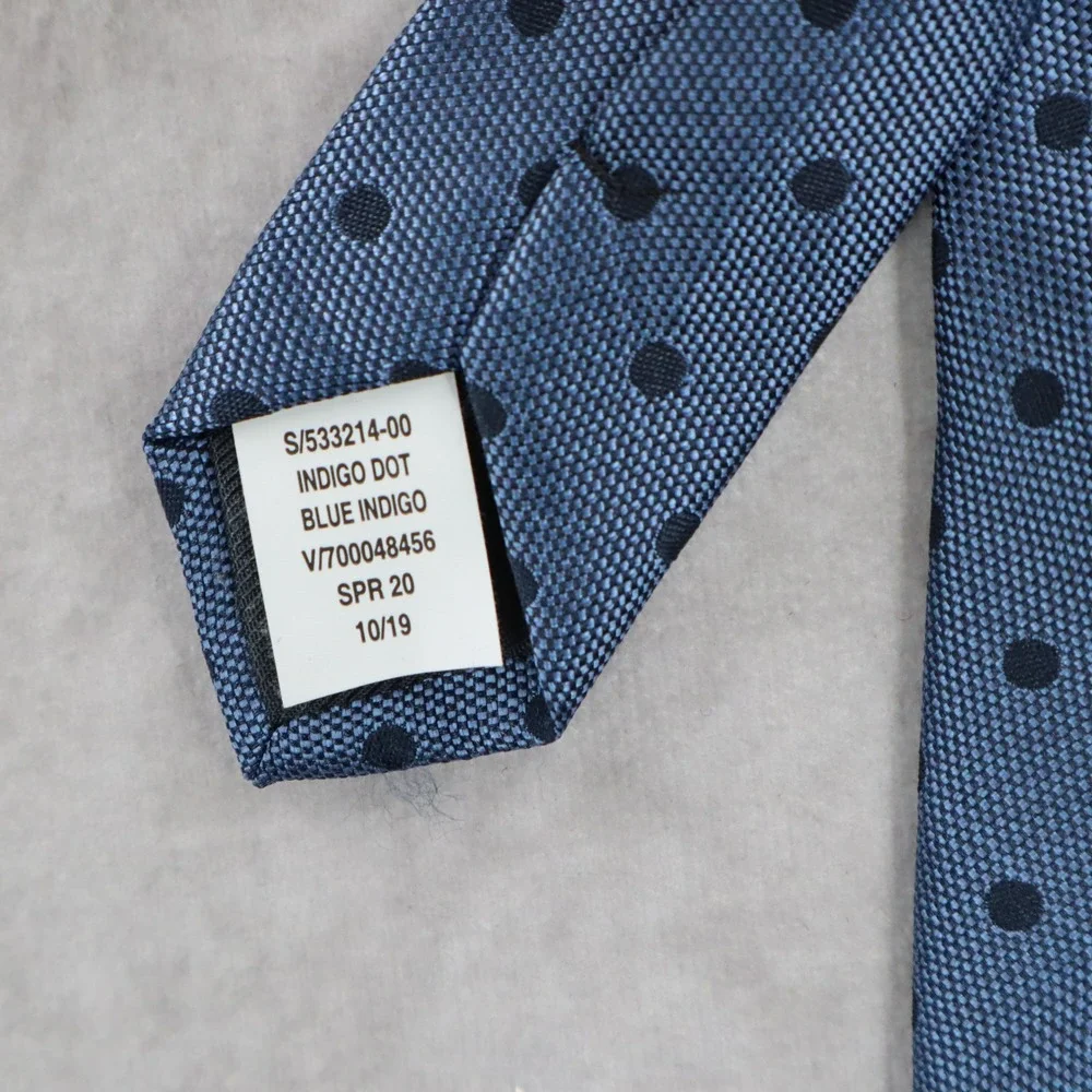 Banana Republic Blue Indigo Polka Dot Executive‎ Business Classic Men's Neck Tie